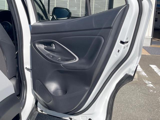 ヤリスクロス Z ナビ機能付き8型ディスプレイオーディオ 全周囲カメラ 2トーンカラー 衝突軽減 レーダークルーズ 禁煙車 ハーフレザーシート パワーシート ドラレコ LEDヘッド ETC ブラインドスポットモニター(46枚目)