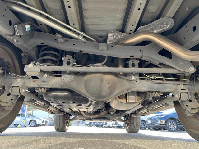 FJクルーザー ファイナルエディション 4WD 純正SDナビ バックカメラ リアデフロック 禁煙車 ETC クルーズコントロール 純正20インチアルミ Bluetooth接続 CD再生 フルセグ 革巻きステアリング フォグランプ(19枚目)