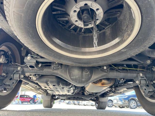 ランドクルーザープラド TX Lパッケージ マットブラックエディション サンルーフ 9インチSDナビ バックカメラ セーフティセンス レーダークルーズ 禁煙車 黒革シート シートエアコン・ヒーター ドラレコ LEDヘッドライト 純正18インチAW スマートキー ETC(19枚目)