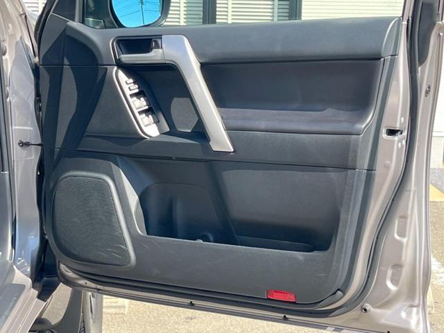 ランドクルーザープラド TX Lパッケージ マットブラックエディション サンルーフ 9インチSDナビ バックカメラ セーフティセンス レーダークルーズ 禁煙車 黒革シート シートエアコン・ヒーター ドラレコ LEDヘッドライト 純正18インチAW スマートキー ETC(49枚目)