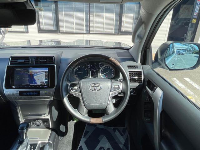 ランドクルーザープラド TX Lパッケージ マットブラックエディション サンルーフ 9インチSDナビ バックカメラ セーフティセンス レーダークルーズ 禁煙車 黒革シート シートエアコン・ヒーター ドラレコ LEDヘッドライト 純正18インチAW スマートキー ETC(57枚目)