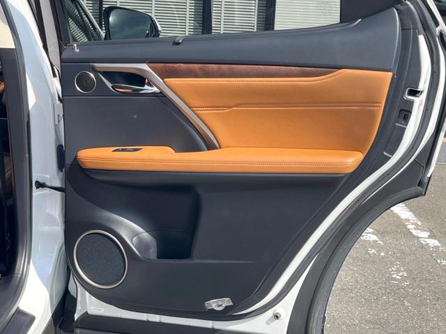 RX RX450h バージョンL 後期 パノラマサンルーフ モデリスタエアロ 12.3インチ純正SDナビ 全周囲カメラ プレミアムサウンド セーフティシステムプラス 禁煙車 パワーバックドア 茶革シート シートベンチレーション(55枚目)