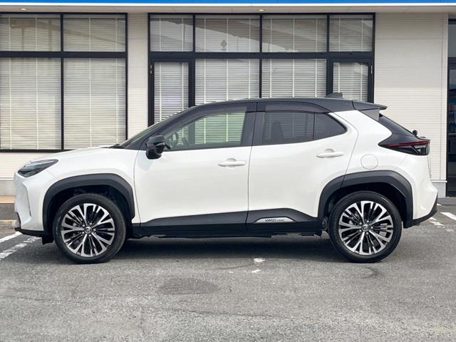 ヤリスクロス ハイブリッドZ ナビ機能付き8型ディスプレイオーディオ バックカメラ プリクラッシュセーフティ レーダークルコン 禁煙車 2トーンカラー パワーシート シートヒーター ドラレコ クリアランスソナー LEDヘッド(27枚目)