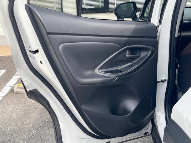 ヤリスクロス ハイブリッドZ ナビ機能付き8型ディスプレイオーディオ バックカメラ プリクラッシュセーフティ レーダークルコン 禁煙車 2トーンカラー パワーシート シートヒーター ドラレコ クリアランスソナー LEDヘッド(46枚目)