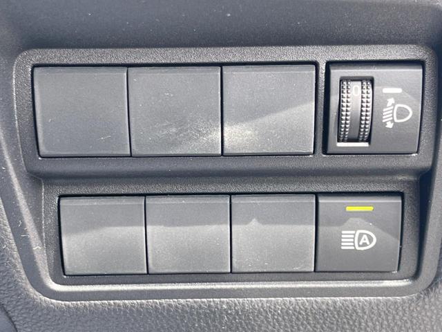 ヤリスクロス ハイブリッドZ ナビ機能付き8型ディスプレイオーディオ バックカメラ プリクラッシュセーフティ レーダークルコン 禁煙車 2トーンカラー パワーシート シートヒーター ドラレコ クリアランスソナー LEDヘッド(55枚目)