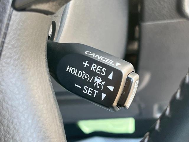 ランドクルーザープラド TX Lパッケージ 70thアニバーサリーリミテッド 7人乗 サンルーフ 純正9型SDナビ バックカメラ トヨタセーフティセンス レーダークルーズ 禁煙車 茶革シート シートベンチレーション パワーシート ドラレコ コーナーセンサー LEDヘッド ETC(7枚目)