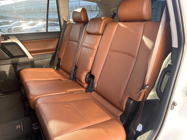 ランドクルーザープラド TX Lパッケージ 70thアニバーサリーリミテッド 7人乗 サンルーフ 純正9型SDナビ バックカメラ トヨタセーフティセンス レーダークルーズ 禁煙車 茶革シート シートベンチレーション パワーシート ドラレコ コーナーセンサー LEDヘッド ETC(41枚目)