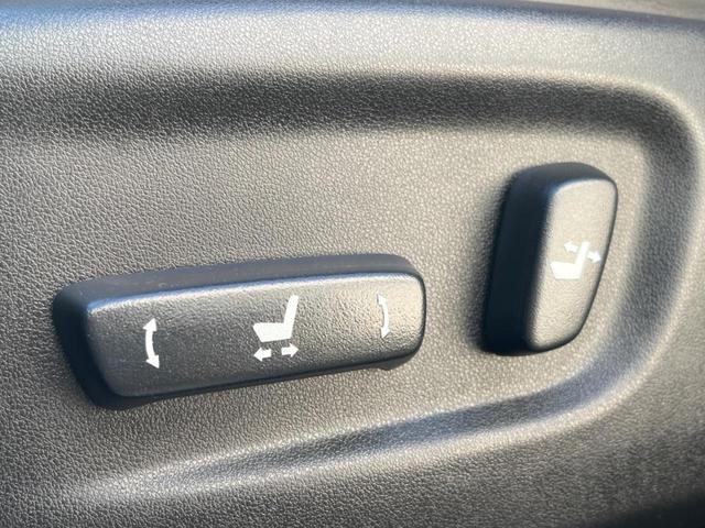 NX NX300h Fスポーツ サンルーフ 全周囲カメラ ブラインドスポットモニター 角型三眼LEDヘッドランプ カラーヘッドアップディスプレイ セーフティシステムプラス レーダークルコン 禁煙車 ハンズフリーパワーバックドア(45枚目)