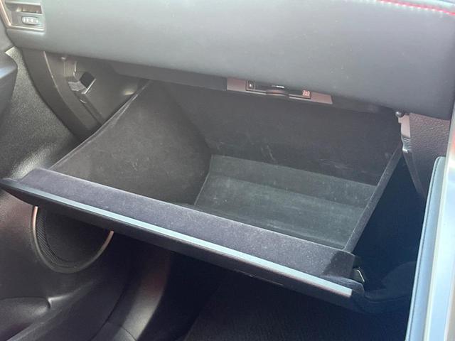 NX NX300h Fスポーツ サンルーフ 全周囲カメラ ブラインドスポットモニター 角型三眼LEDヘッドランプ カラーヘッドアップディスプレイ セーフティシステムプラス レーダークルコン 禁煙車 ハンズフリーパワーバックドア(53枚目)