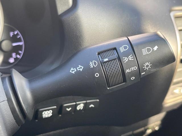 NX NX300h Fスポーツ サンルーフ 全周囲カメラ ブラインドスポットモニター 角型三眼LEDヘッドランプ カラーヘッドアップディスプレイ セーフティシステムプラス レーダークルコン 禁煙車 ハンズフリーパワーバックドア(54枚目)