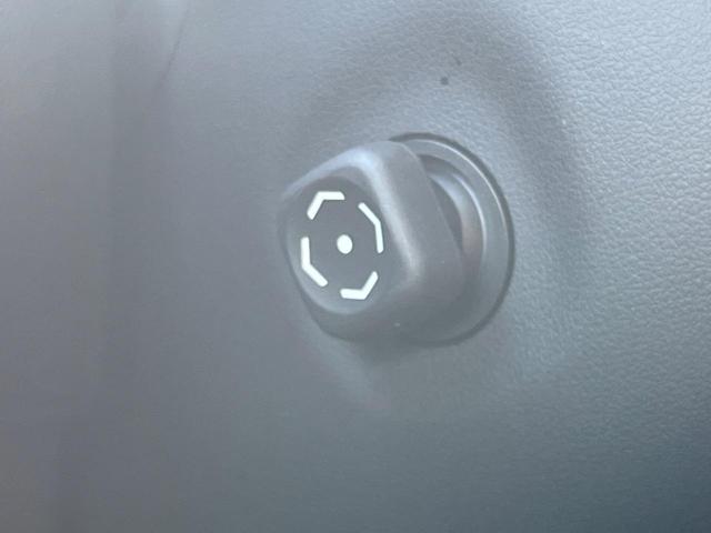 NX NX300h Fスポーツ サンルーフ 全周囲カメラ ブラインドスポットモニター 角型三眼LEDヘッドランプ カラーヘッドアップディスプレイ セーフティシステムプラス レーダークルコン 禁煙車 ハンズフリーパワーバックドア(70枚目)