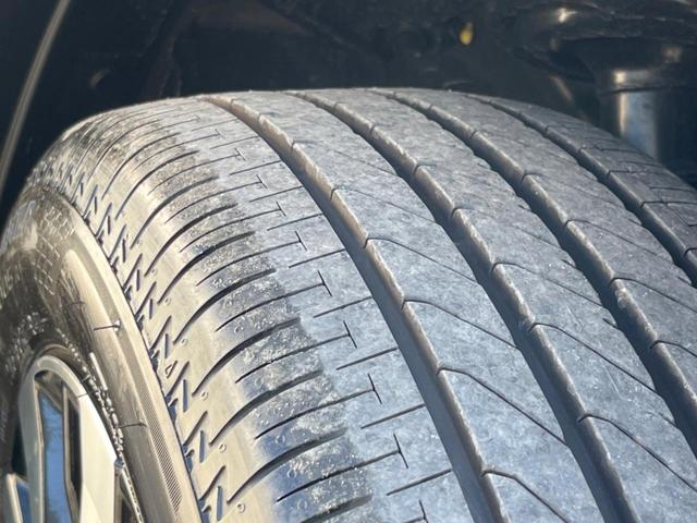 WR-V Z 登録済未使用車 純正8型ナビ バックカメラ ホンダセンシング レーダークルーズ ハーフレザーシート コーナーセンサー スマートキー LEDヘッド オートハイビーム 純正17インチAW 革巻きハンドル(33枚目)