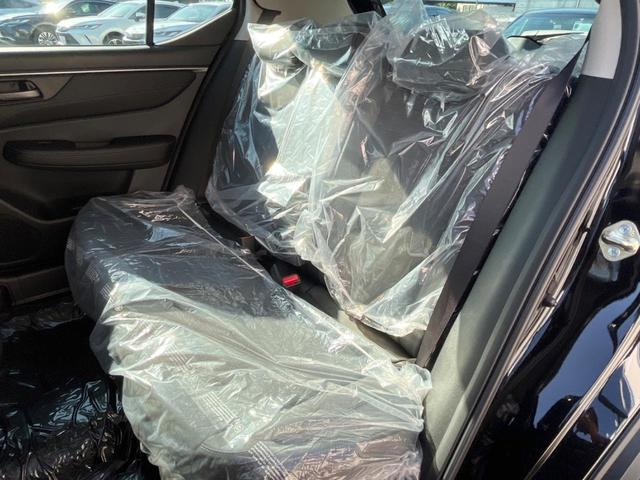 WR-V Z 登録済未使用車 純正8型ナビ バックカメラ ホンダセンシング レーダークルーズ ハーフレザーシート コーナーセンサー スマートキー LEDヘッド オートハイビーム 純正17インチAW 革巻きハンドル(36枚目)