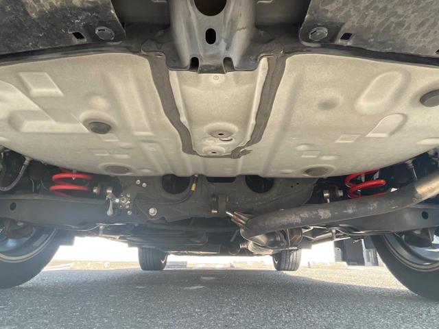 ハリアー エレガンス GRスポーツ 9型ナビ バックカメラ プリクラッシュセーフティ レーダークルーズ 禁煙車 ハーフレザーシート パワーシート スマートキー LEDヘッドライト ETC オートハイビーム 純正19インチアルミホイール(19枚目)