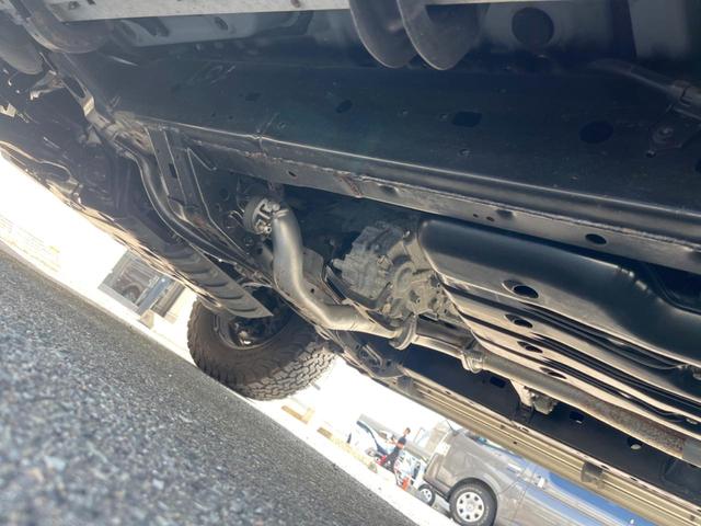 FJクルーザー カラーパッケージ 4WD 純正HDDナビ アクティブトラクションコントロール サイドステップ プライバシーガラス バックカメラ 禁煙車 キーレス ETC クルーズコントロール CD/DVD再生 フルセグTV(23枚目)