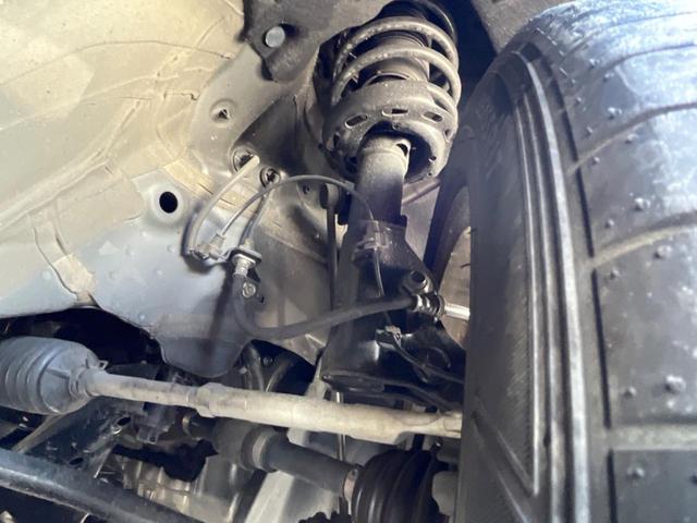 ヴェゼル ハイブリッドZ・ホンダセンシング 9インチナビ バックカメラ ホンダセンシング レーダークルーズ 禁煙車 ハーフレザーシート ドラレコ スマートキー LEDヘッド ルーフレール ETC オートライト 純正17インチアルミホイール(20枚目)