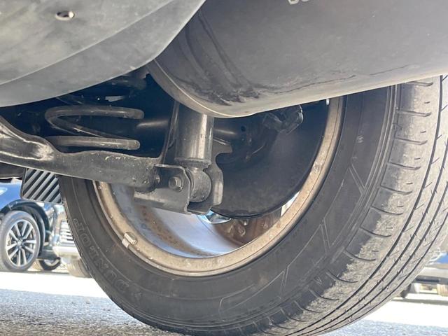 ヴェゼル ハイブリッドZ・ホンダセンシング 9インチナビ バックカメラ ホンダセンシング レーダークルーズ 禁煙車 ハーフレザーシート ドラレコ スマートキー LEDヘッド ルーフレール ETC オートライト 純正17インチアルミホイール(23枚目)