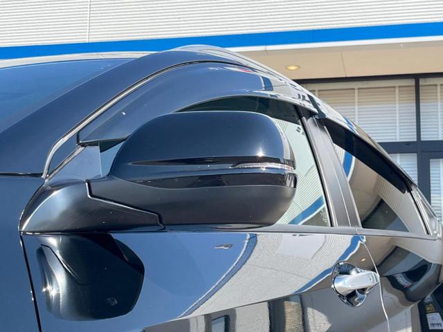 ヴェゼル ハイブリッドZ・ホンダセンシング 9インチナビ バックカメラ ホンダセンシング レーダークルーズ 禁煙車 ハーフレザーシート ドラレコ スマートキー LEDヘッド ルーフレール ETC オートライト 純正17インチアルミホイール(25枚目)
