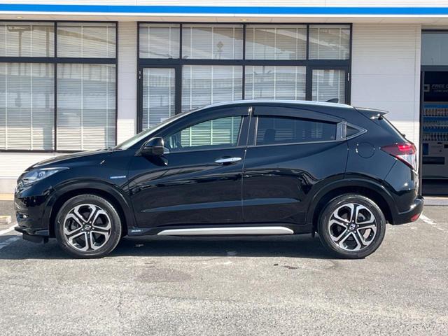 ヴェゼル ハイブリッドZ・ホンダセンシング 9インチナビ バックカメラ ホンダセンシング レーダークルーズ 禁煙車 ハーフレザーシート ドラレコ スマートキー LEDヘッド ルーフレール ETC オートライト 純正17インチアルミホイール(28枚目)