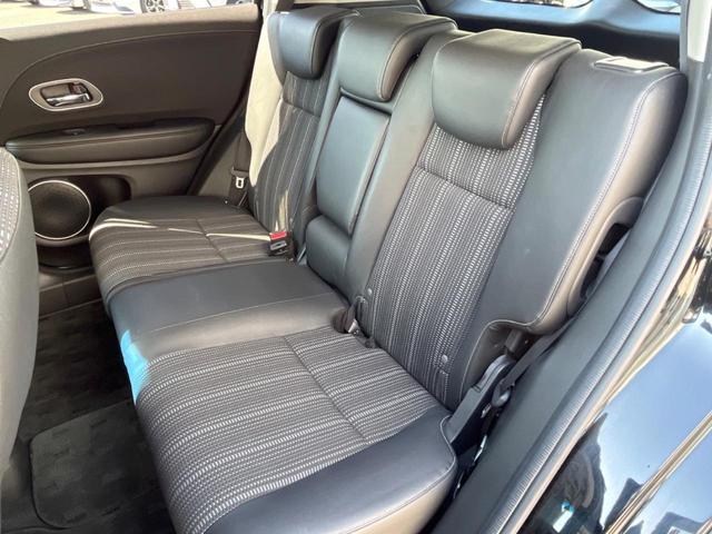 ヴェゼル ハイブリッドZ・ホンダセンシング 9インチナビ バックカメラ ホンダセンシング レーダークルーズ 禁煙車 ハーフレザーシート ドラレコ スマートキー LEDヘッド ルーフレール ETC オートライト 純正17インチアルミホイール(39枚目)