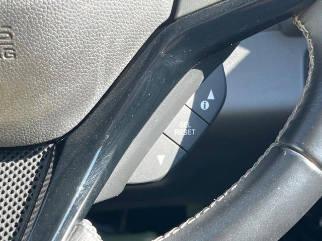 ヴェゼル ハイブリッドZ・ホンダセンシング 9インチナビ バックカメラ ホンダセンシング レーダークルーズ 禁煙車 ハーフレザーシート ドラレコ スマートキー LEDヘッド ルーフレール ETC オートライト 純正17インチアルミホイール(58枚目)