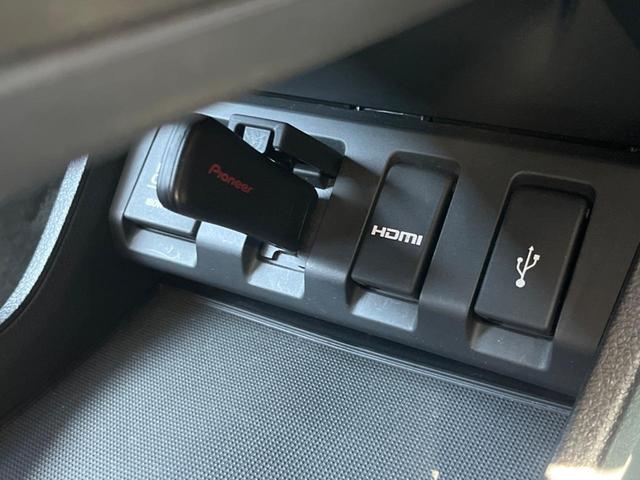 ヴェゼル ハイブリッドZ・ホンダセンシング 9インチナビ バックカメラ ホンダセンシング レーダークルーズ 禁煙車 ハーフレザーシート ドラレコ スマートキー LEDヘッド ルーフレール ETC オートライト 純正17インチアルミホイール(62枚目)