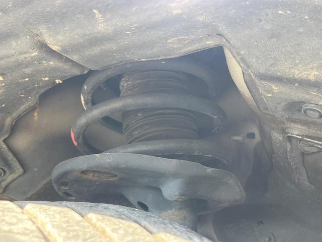 ハリアー プレミアム 大型サンルーフ モデリスタエアロ 純正9型ナビ バックカメラ 禁煙車 パワーバックドア パワーシート スマートキー LEDヘッドライト ETC クルーズコントロール 車線逸脱警報 純正18インチAW(20枚目)