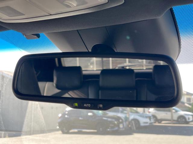 ハリアー プレミアム 大型サンルーフ モデリスタエアロ 純正9型ナビ バックカメラ 禁煙車 パワーバックドア パワーシート スマートキー LEDヘッドライト ETC クルーズコントロール 車線逸脱警報 純正18インチAW(64枚目)