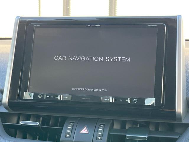 RAV4 G 4WD 9型SDナビ バックカメラ セーフティセンス レーダークルーズ 禁煙車 電動リアゲート パワーシート ドラレコ コーナーセンサー スマートキー LEDヘッド ルーフレール ビルトインETC(3枚目)