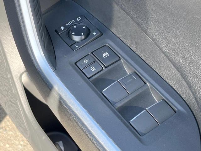 RAV4 G 4WD 9型SDナビ バックカメラ セーフティセンス レーダークルーズ 禁煙車 電動リアゲート パワーシート ドラレコ コーナーセンサー スマートキー LEDヘッド ルーフレール ビルトインETC(67枚目)