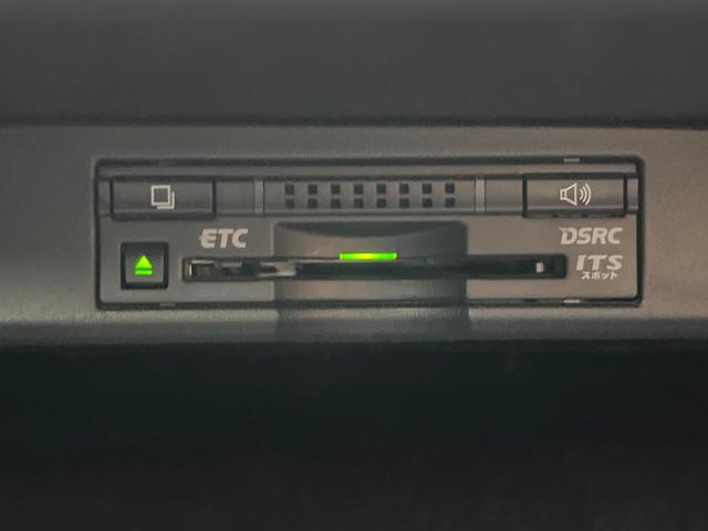 NX NX200t Fスポーツ ターボ ムーンルーフ 純正ナビ サイド/バックカメラ プレミアムサウンド 角型三眼LEDヘッド クリアランスソナー 禁煙車 黒革シート 前席シートエアコン ドラレコ ETC オートマチックハイビーム(8枚目)