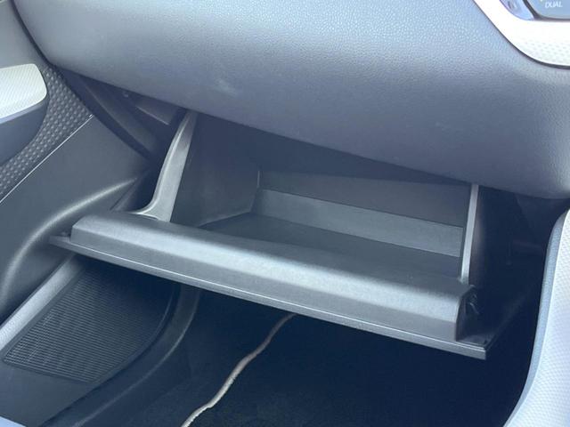 Ｃ－ＨＲ Ｇ　モード　ネロ　純正ＳＤナビ　バックカメラ　セーフティセンス　レーダークルーズ　禁煙車　ハーフレザーシート　ドラレコ　スマートキー　シーケンシャルターンランプ　ＥＴＣ　純正１８インチアルミ　ブラインドスポットモニター（50枚目）