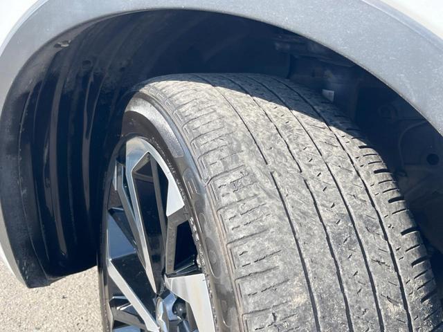 アウトランダーPHEV P 全周囲カメラ BOSEサウンド AC100V電源 eアシスト レーダークルーズ 禁煙車 ハンズフリーパワーバックドア 黒革シート シートヒーター シートメモリー 9型ディスプレイオーディオ ETC(30枚目)