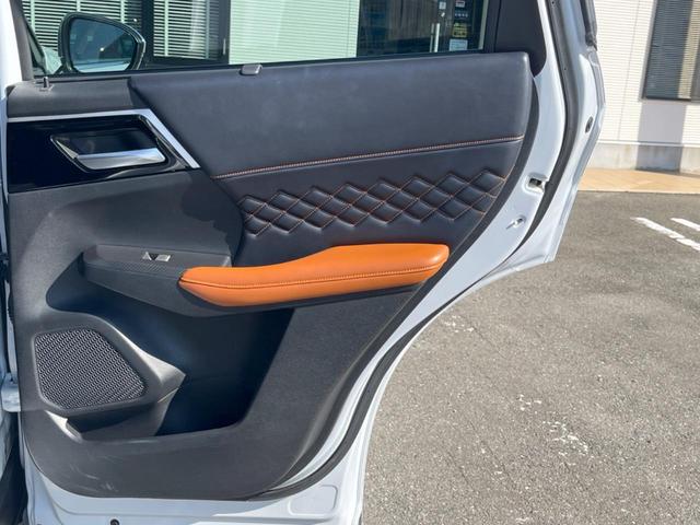 アウトランダーPHEV P 全周囲カメラ BOSEサウンド AC100V電源 eアシスト レーダークルーズ 禁煙車 ハンズフリーパワーバックドア 黒革シート シートヒーター シートメモリー 9型ディスプレイオーディオ ETC(54枚目)