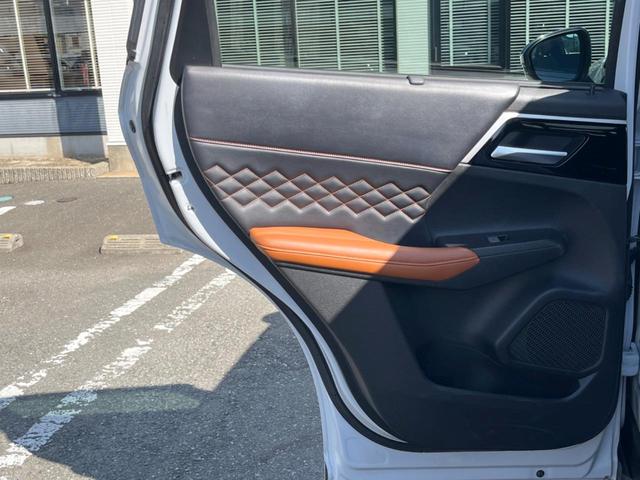 アウトランダーPHEV P 全周囲カメラ BOSEサウンド AC100V電源 eアシスト レーダークルーズ 禁煙車 ハンズフリーパワーバックドア 黒革シート シートヒーター シートメモリー 9型ディスプレイオーディオ ETC(55枚目)