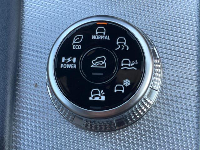 アウトランダーPHEV P 全周囲カメラ BOSEサウンド AC100V電源 eアシスト レーダークルーズ 禁煙車 ハンズフリーパワーバックドア 黒革シート シートヒーター シートメモリー 9型ディスプレイオーディオ ETC(76枚目)