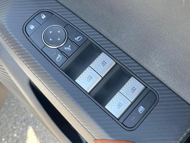 アウトランダーPHEV P 全周囲カメラ BOSEサウンド AC100V電源 eアシスト レーダークルーズ 禁煙車 ハンズフリーパワーバックドア 黒革シート シートヒーター シートメモリー 9型ディスプレイオーディオ ETC(78枚目)