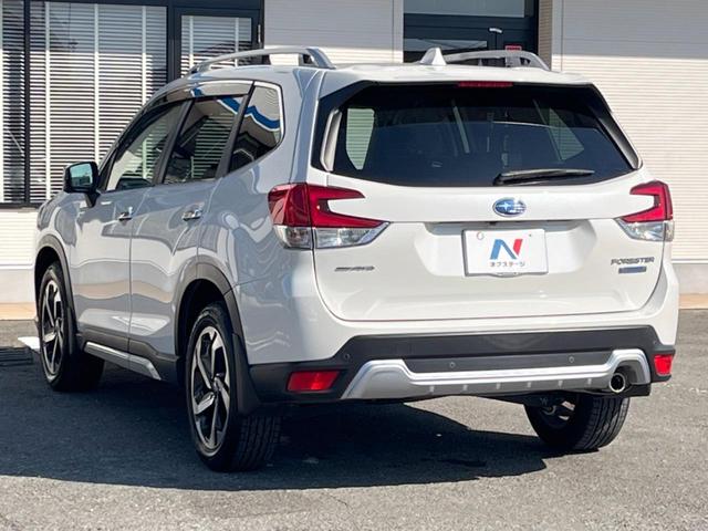 フォレスター アドバンス　４ＷＤ　サンルーフ　純正８型ナビ　フロントサイドバックカメラ　セーフティプラス　アイサイトコアテクノロジー　パワーバックドア　レーダークルーズ　禁煙車　レザーシート　シートヒーター　スマートキー（30枚目）
