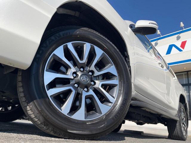 ランドクルーザープラド TX Lパッケージ 4WD 7人乗り サンルーフ モデリスタエアロ バックカメラ 純正9型ナビ セーフティセンス レーダークルーズ 禁煙車 レザーシート 快適温熱シート コーナーセンサー LEDヘッド ルーフレール(14枚目)