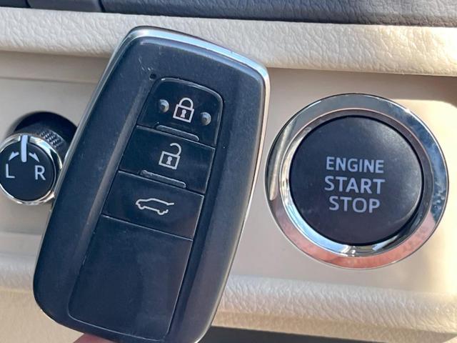 ランドクルーザープラド TX Lパッケージ 4WD 7人乗り サンルーフ モデリスタエアロ バックカメラ 純正9型ナビ セーフティセンス レーダークルーズ 禁煙車 レザーシート 快適温熱シート コーナーセンサー LEDヘッド ルーフレール(36枚目)