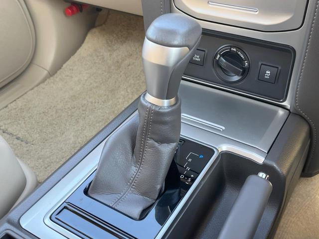 ランドクルーザープラド TX Lパッケージ 4WD 7人乗り サンルーフ モデリスタエアロ バックカメラ 純正9型ナビ セーフティセンス レーダークルーズ 禁煙車 レザーシート 快適温熱シート コーナーセンサー LEDヘッド ルーフレール(47枚目)