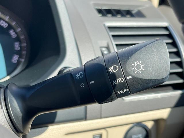 ランドクルーザープラド TX Lパッケージ 4WD 7人乗り サンルーフ モデリスタエアロ バックカメラ 純正9型ナビ セーフティセンス レーダークルーズ 禁煙車 レザーシート 快適温熱シート コーナーセンサー LEDヘッド ルーフレール(61枚目)