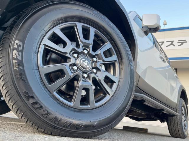 ランドクルーザー２５０ ＶＸ　４ＷＤ　サンルーフ　丸目１眼ＬＥＤヘッド　トヨタチームメイト　全周囲カメラ　セーフティセンス　レーダークルーズ　禁煙車　レザーシート　シートエアコン　パワーシート　１２．３インチディスプレイオーディオ（14枚目）