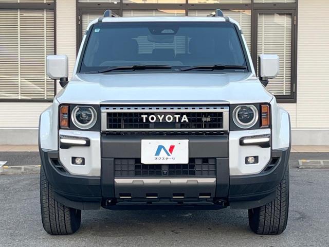 ランドクルーザー２５０ ＶＸ　４ＷＤ　サンルーフ　丸目１眼ＬＥＤヘッド　トヨタチームメイト　全周囲カメラ　セーフティセンス　レーダークルーズ　禁煙車　レザーシート　シートエアコン　パワーシート　１２．３インチディスプレイオーディオ（15枚目）