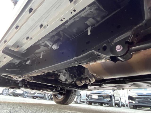 ランドクルーザー２５０ ＶＸ　４ＷＤ　サンルーフ　丸目１眼ＬＥＤヘッド　トヨタチームメイト　全周囲カメラ　セーフティセンス　レーダークルーズ　禁煙車　レザーシート　シートエアコン　パワーシート　１２．３インチディスプレイオーディオ（23枚目）