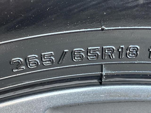 ランドクルーザー２５０ ＶＸ　４ＷＤ　サンルーフ　丸目１眼ＬＥＤヘッド　トヨタチームメイト　全周囲カメラ　セーフティセンス　レーダークルーズ　禁煙車　レザーシート　シートエアコン　パワーシート　１２．３インチディスプレイオーディオ（33枚目）