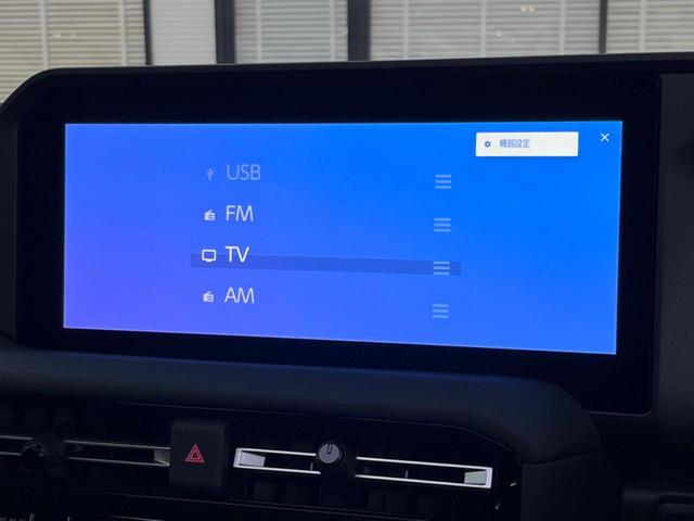 ランドクルーザー２５０ ＶＸ　４ＷＤ　サンルーフ　丸目１眼ＬＥＤヘッド　トヨタチームメイト　全周囲カメラ　セーフティセンス　レーダークルーズ　禁煙車　レザーシート　シートエアコン　パワーシート　１２．３インチディスプレイオーディオ（43枚目）