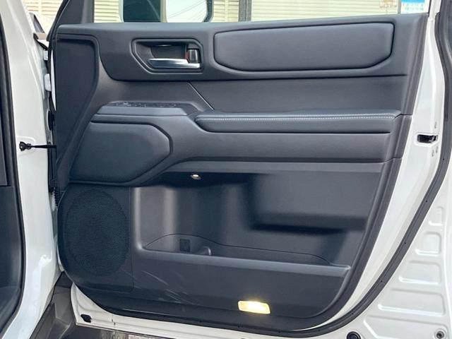 ランドクルーザー２５０ ＶＸ　４ＷＤ　サンルーフ　丸目１眼ＬＥＤヘッド　トヨタチームメイト　全周囲カメラ　セーフティセンス　レーダークルーズ　禁煙車　レザーシート　シートエアコン　パワーシート　１２．３インチディスプレイオーディオ（69枚目）