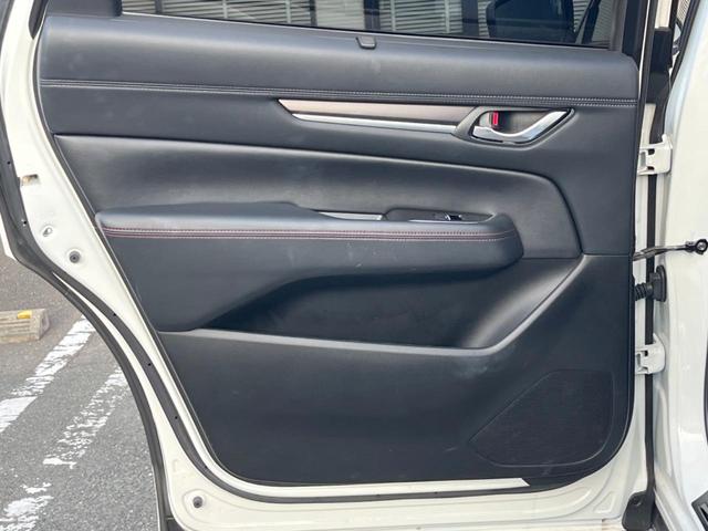 CX-8 25S ブラックトーンエディション 全周囲カメラ 衝突被害軽減システム レーダークルーズ 禁煙車 電動リアゲート ハーフレザーシート コーナーセンサー スマートキー LEDヘッド ルーフレール ETC 純正19インチアルミ(61枚目)