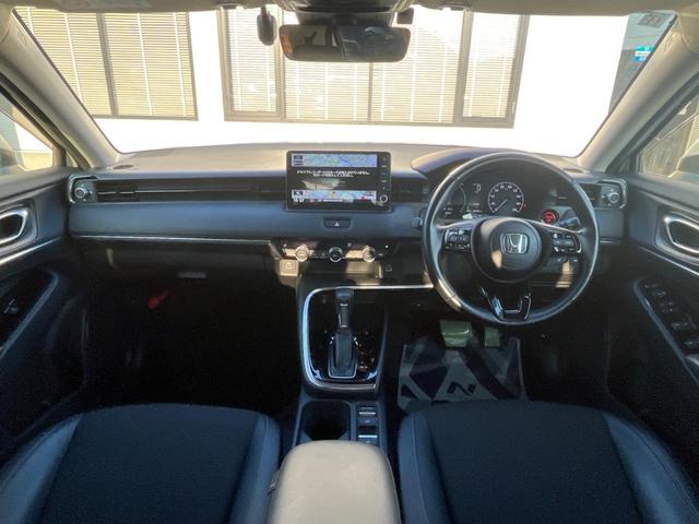 ヴェゼル e:HEV Z バックカメラ ホンダセンシング レーダークルーズ 禁煙車 電動リアゲート ハーフレザーシート ドラレコ コーナーセンサー スマートキー LEDヘッド ビルトインETC 純正18インチアルミ(2枚目)